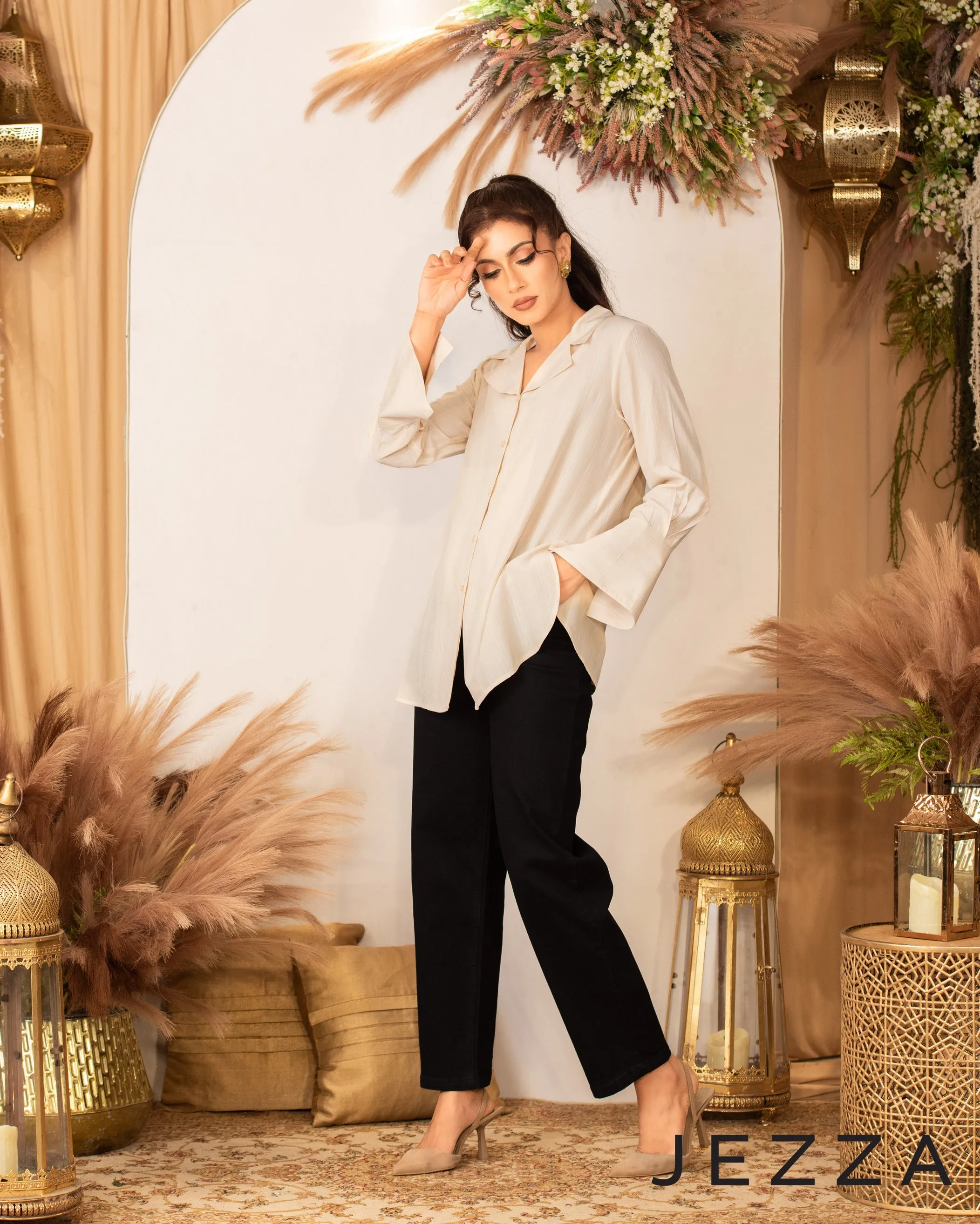 Button-Down Cotton Lapel Top 62111