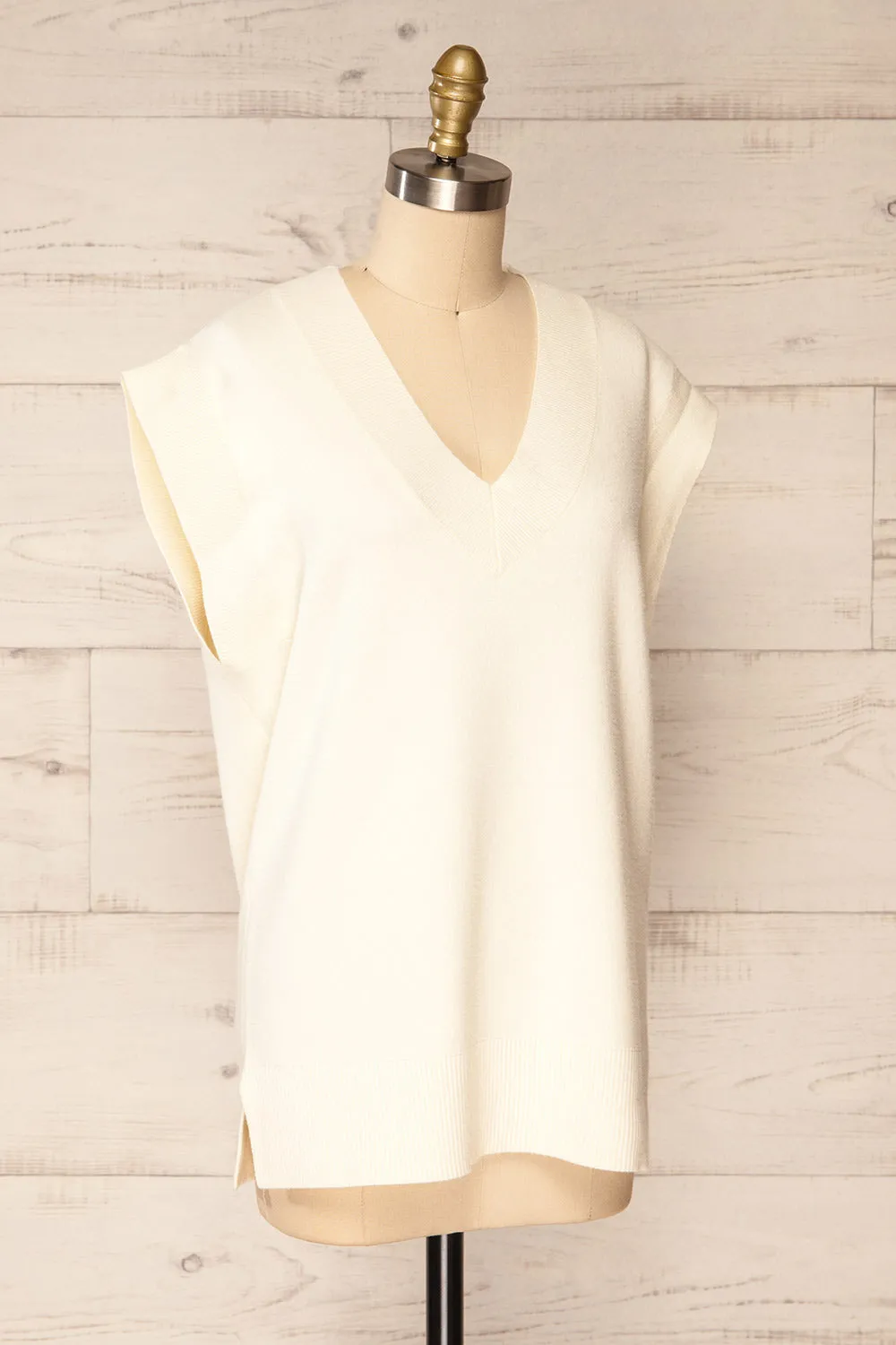 Ferrol Ivory | Sleeveless Knit Vest