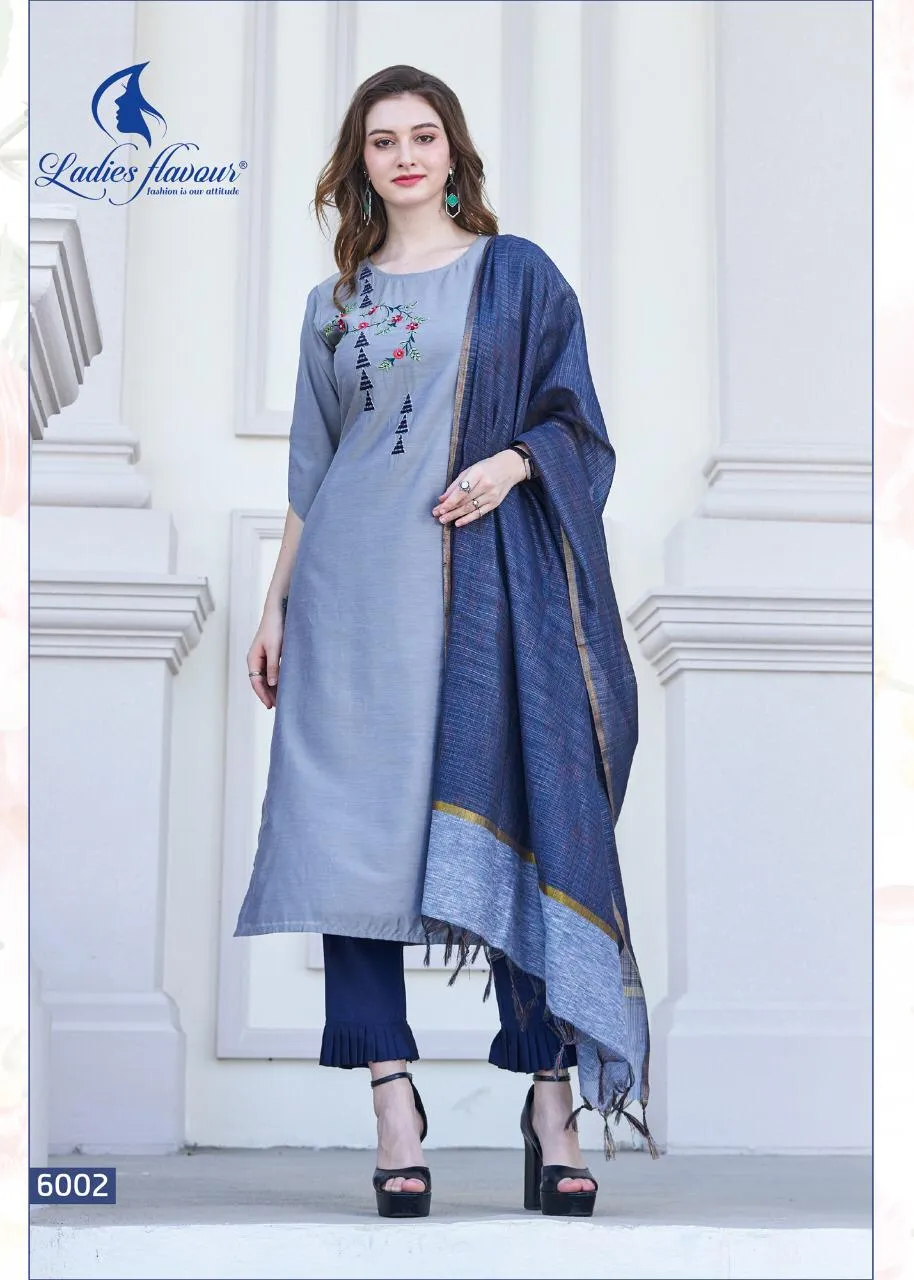 LADIES FLAVOUR AAROHI PRESENT CASUAL WEAR SUITS