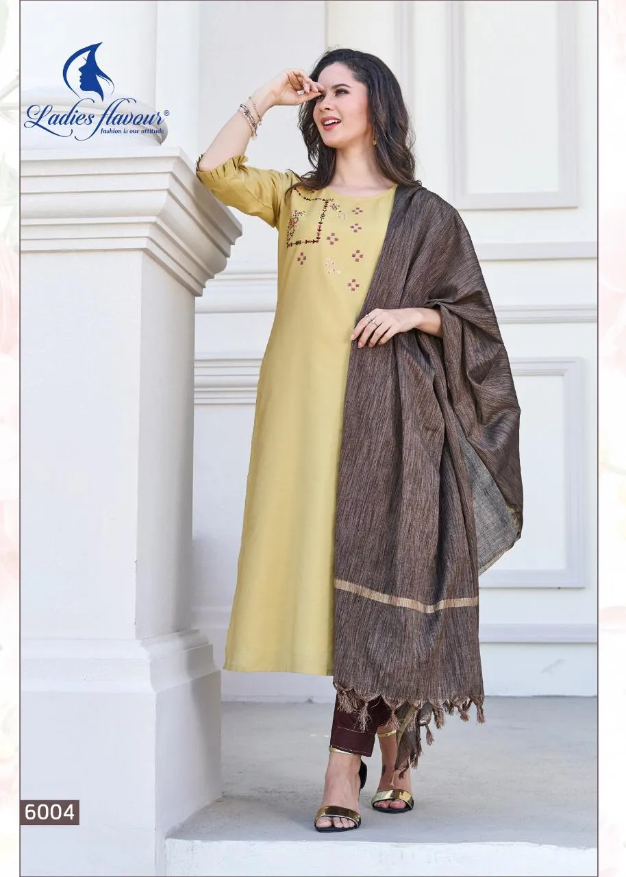 LADIES FLAVOUR AAROHI PRESENT CASUAL WEAR SUITS