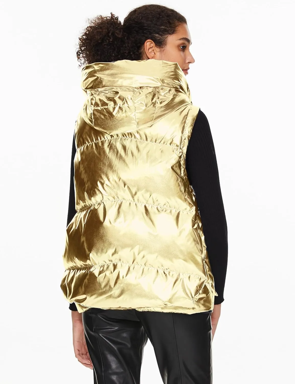 Orolay Women's Metallic Down Vest - Fashion Cropped Sleeveless Puffer Jacket Lightweight Shiny Hooded Gilet with Pockets