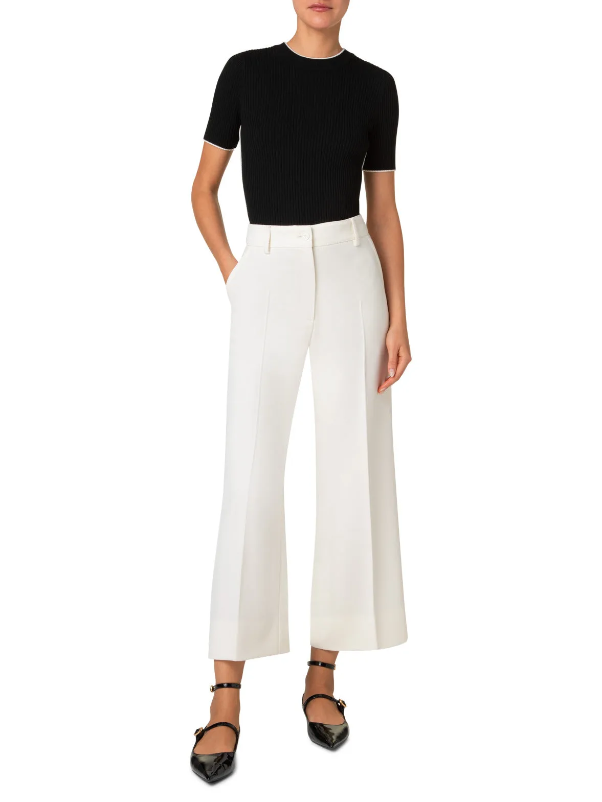 Short Sleeve Virgin Wool Sweater with Piping
