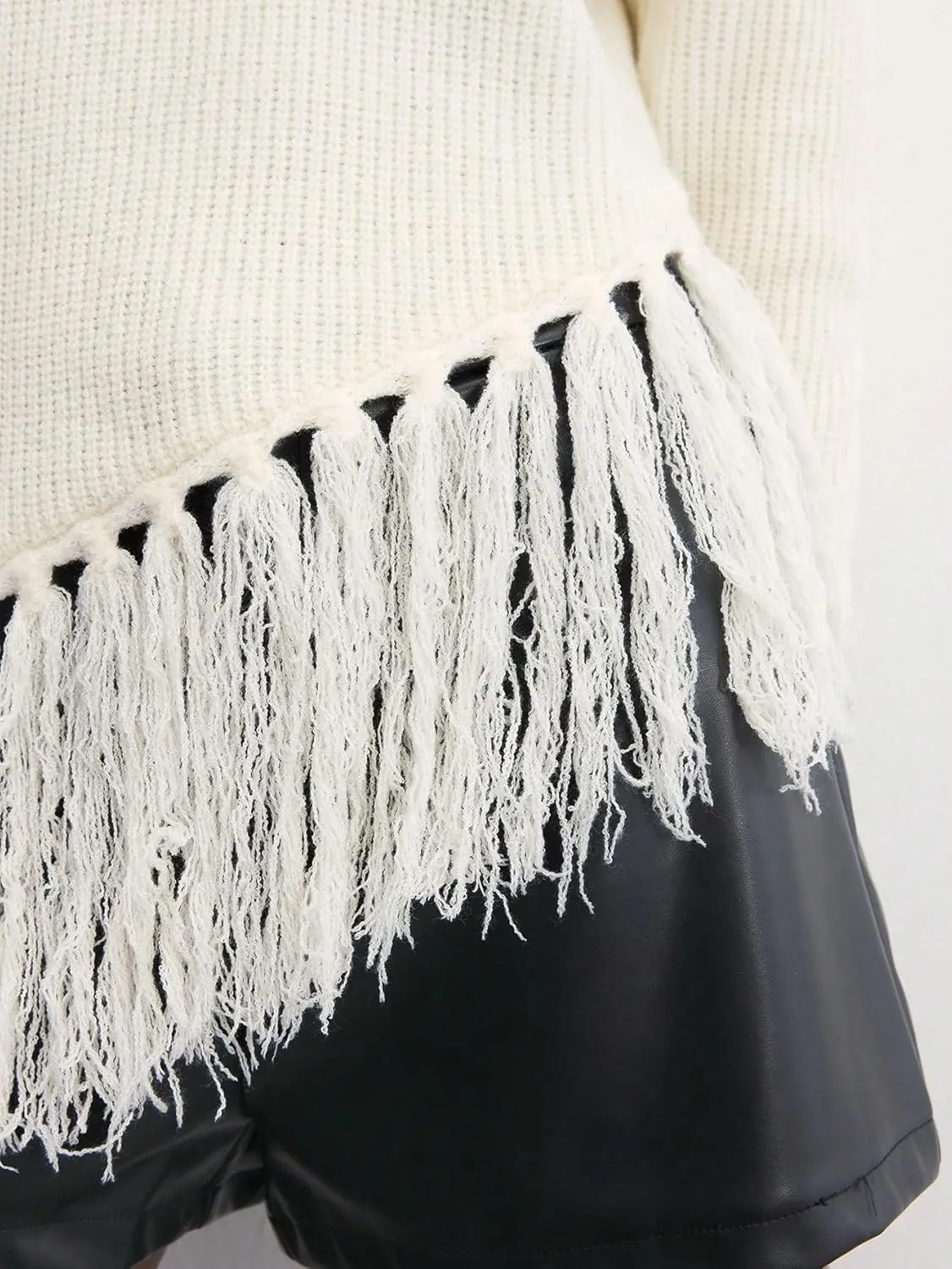 SweatyRocks Women's Long Sleeves Sweater Crew Neck Solid Color Fringe Hem Knitted Pullovers Tops