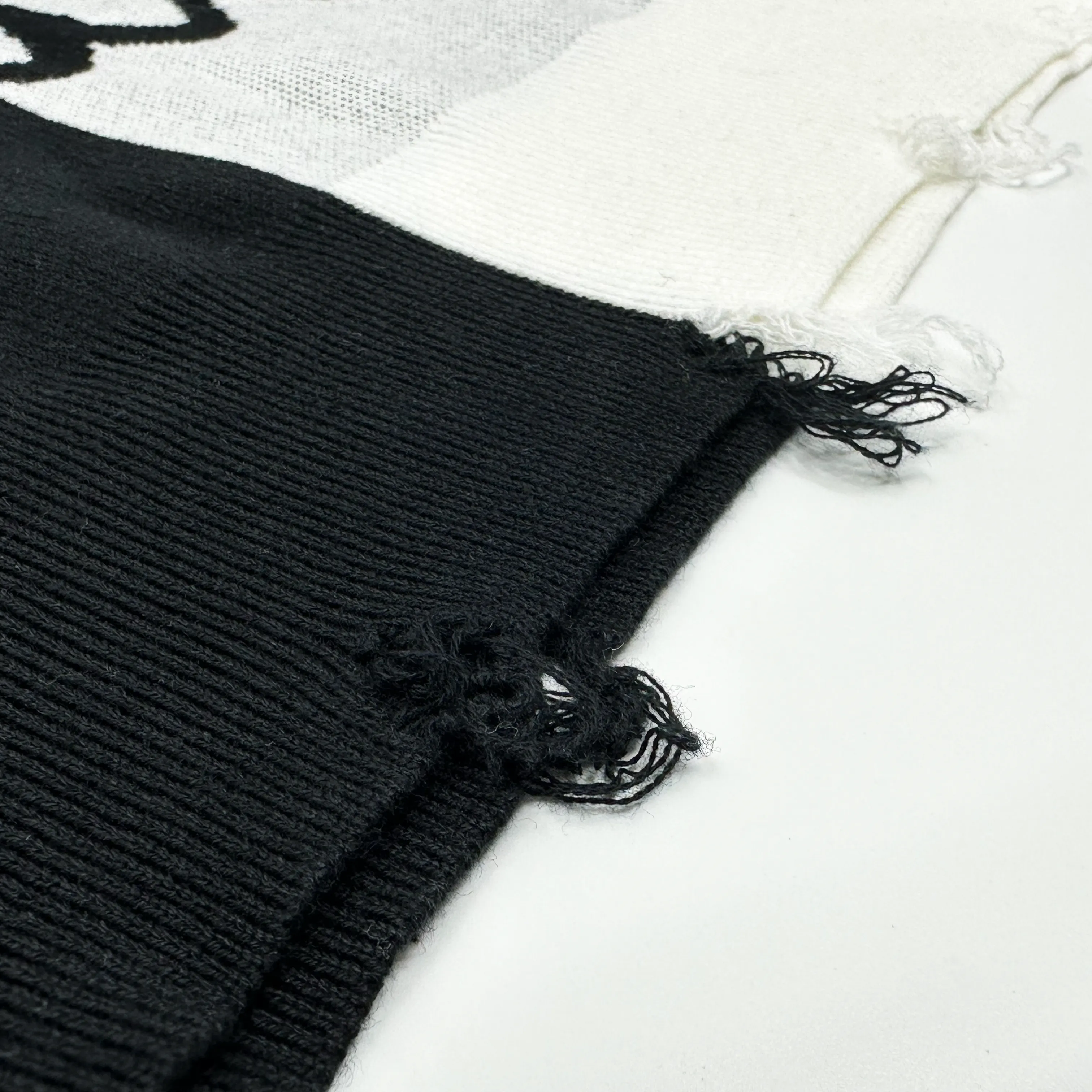 THIS IS CHESS SWEATER