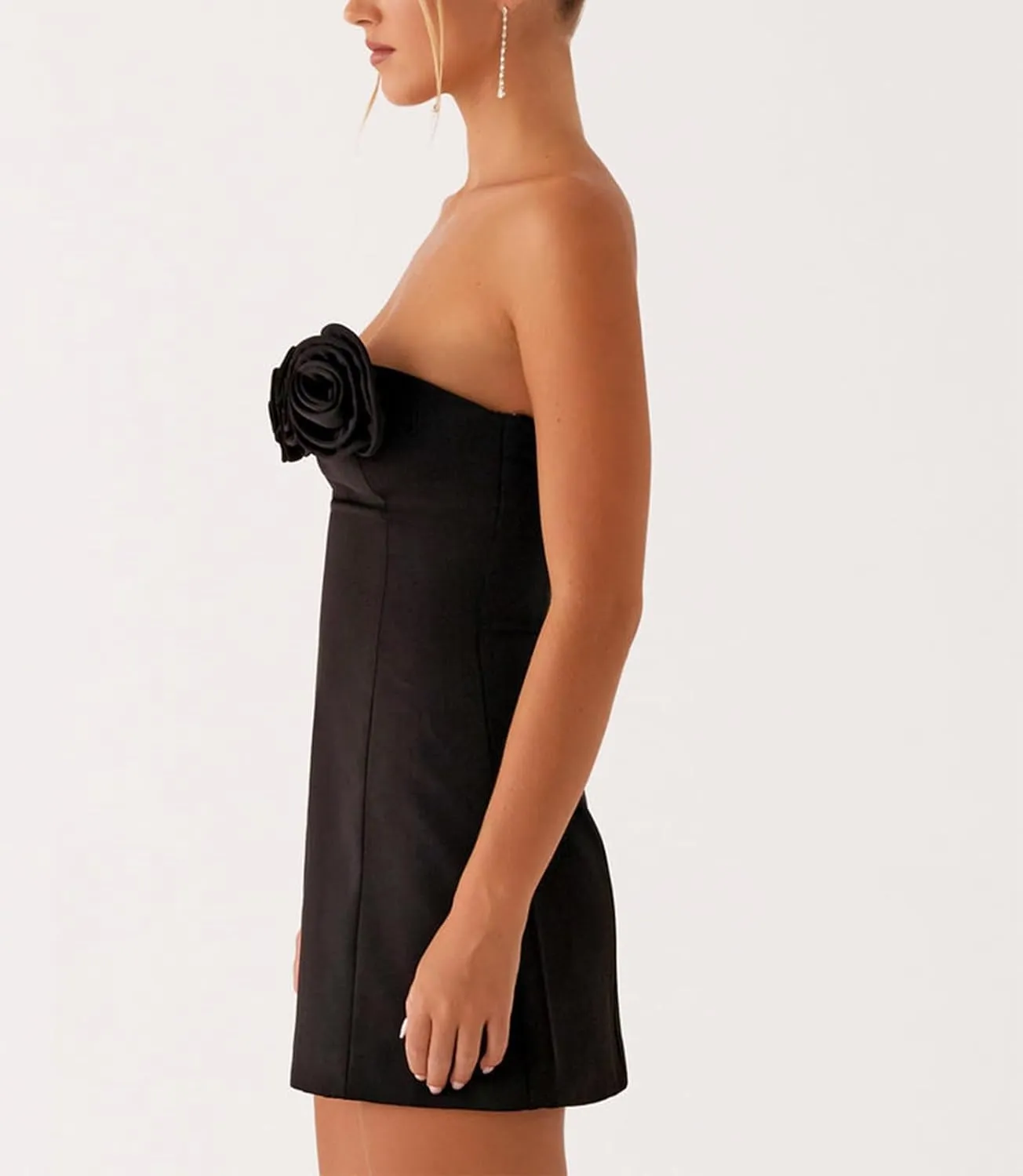 Women's Elegant Strapless Tube Ruched Bodycon 3D Floral Tassels Mini Dress Party Cocktail Dresses
